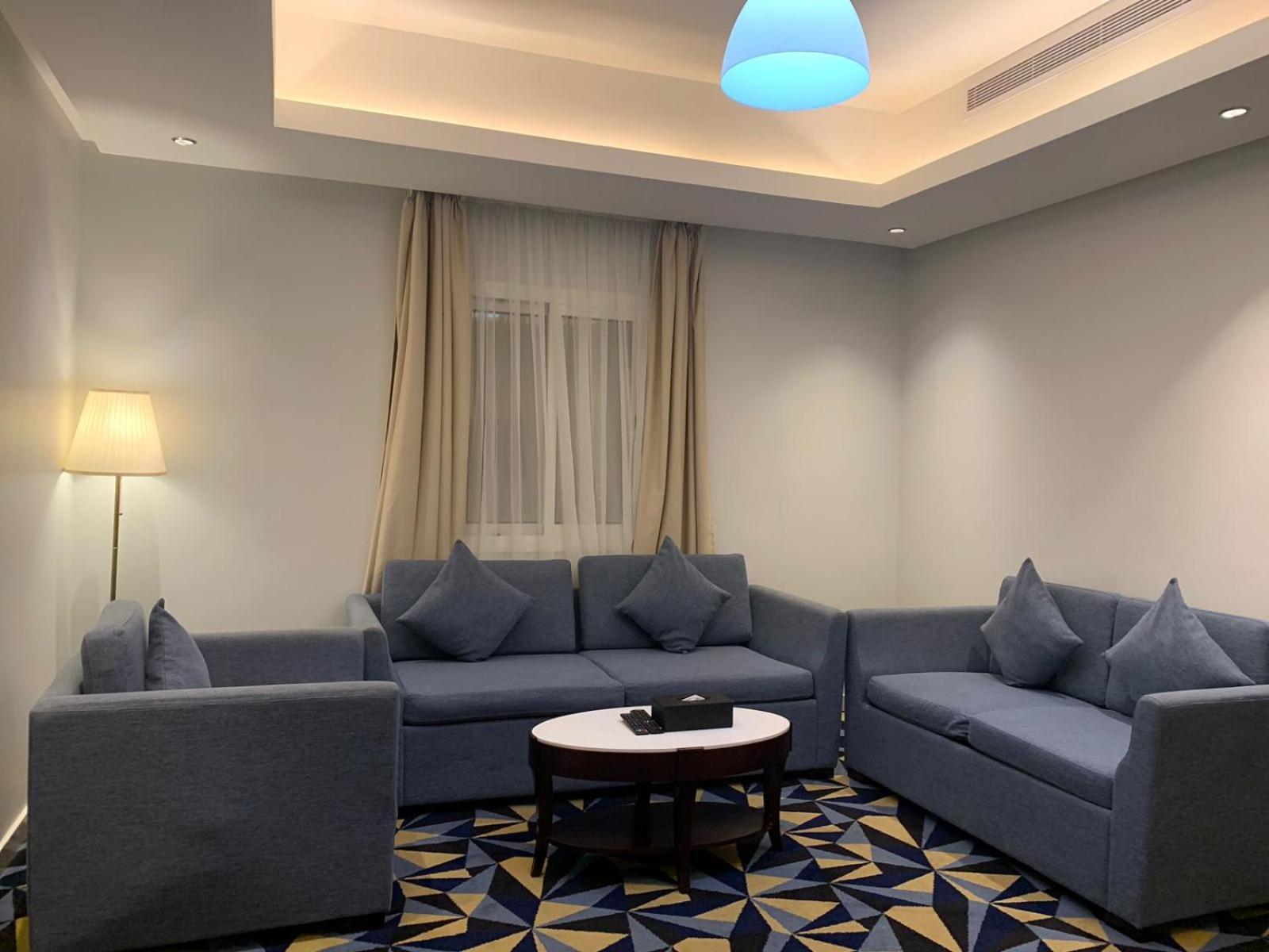 Ocean View Al Zahra Hotel Джеда Екстериор снимка