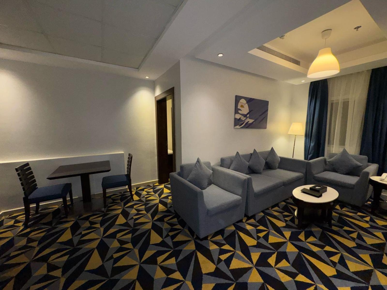 Ocean View Al Zahra Hotel Джеда Екстериор снимка