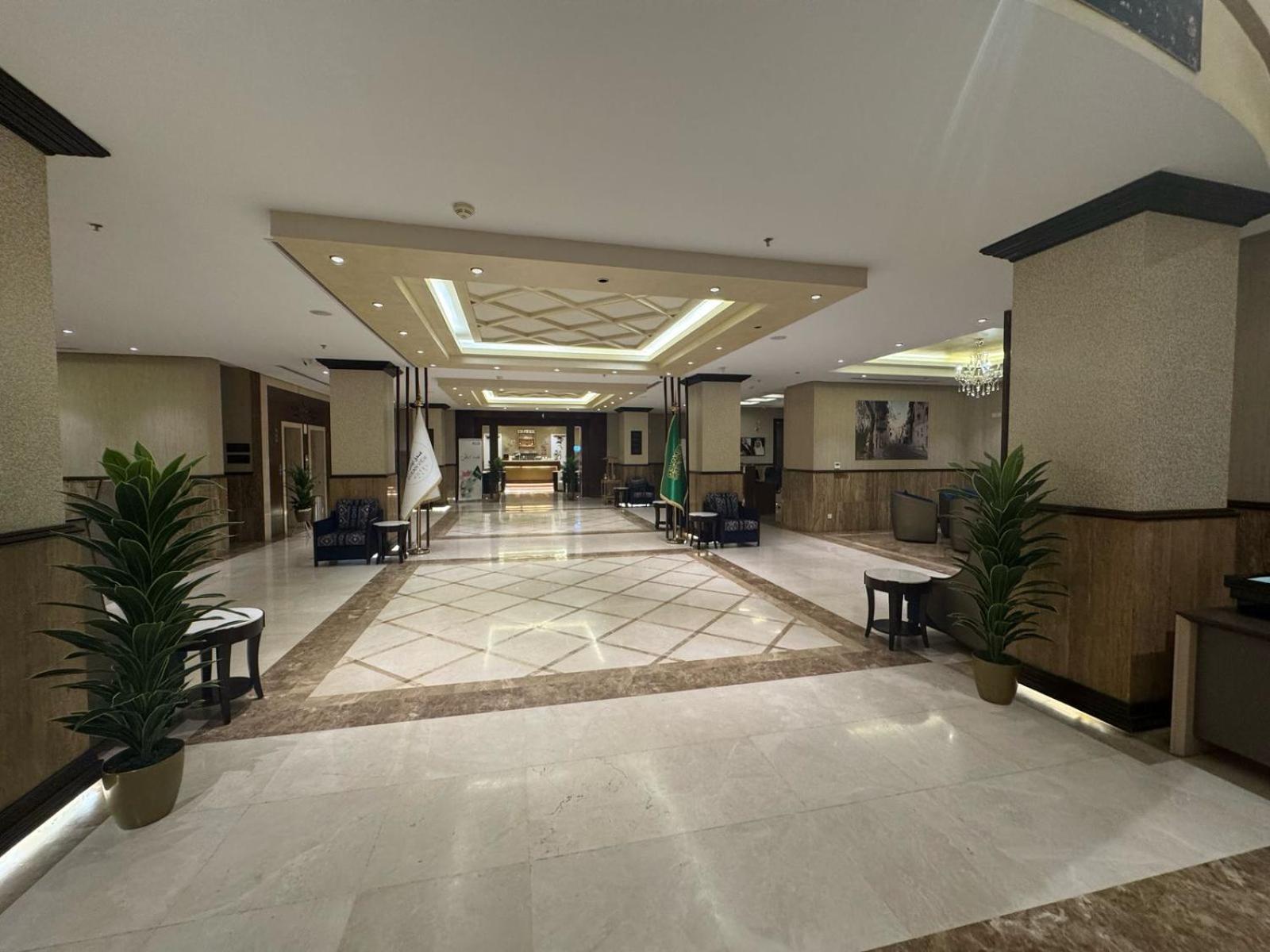 Ocean View Al Zahra Hotel Джеда Екстериор снимка